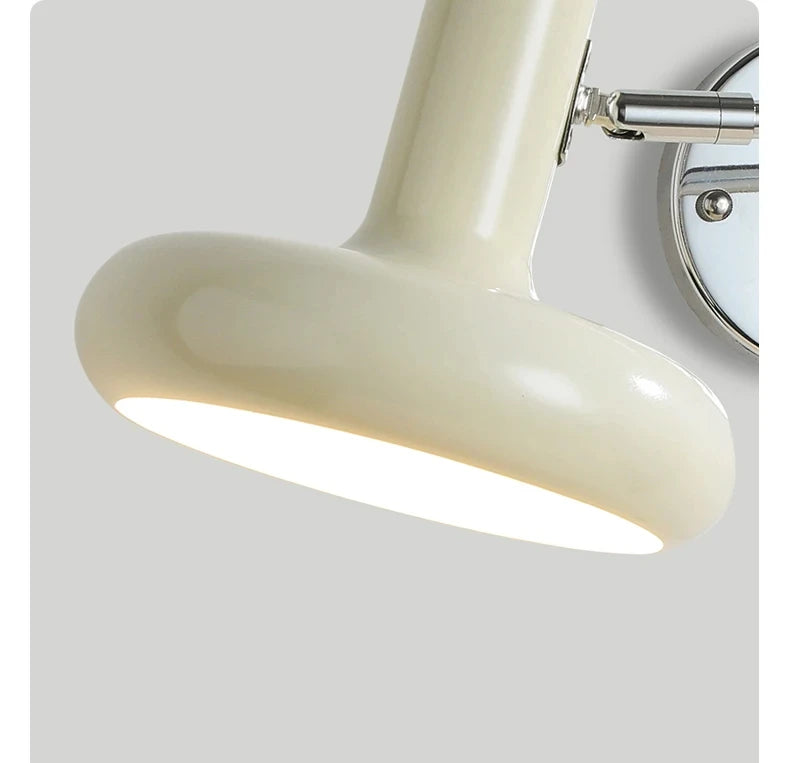 Nordisk svingarm vegglampe — Uttrekkbar, soverom/lesing