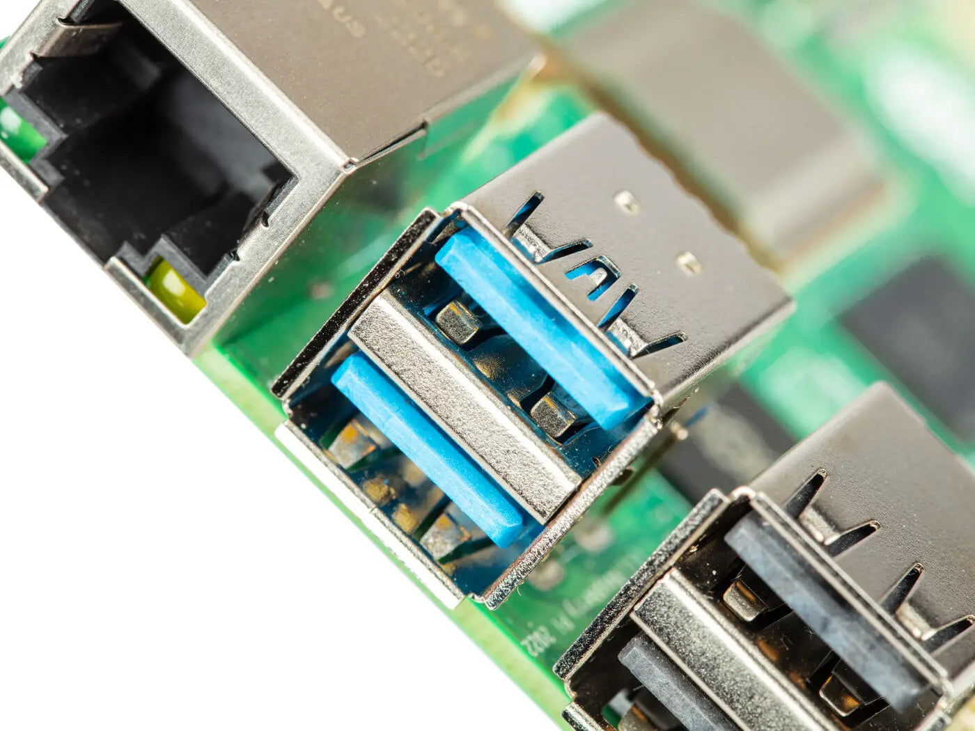 Raspberry Pi 5 — Med Etui & Strøm  Mange varianter Velg bundle