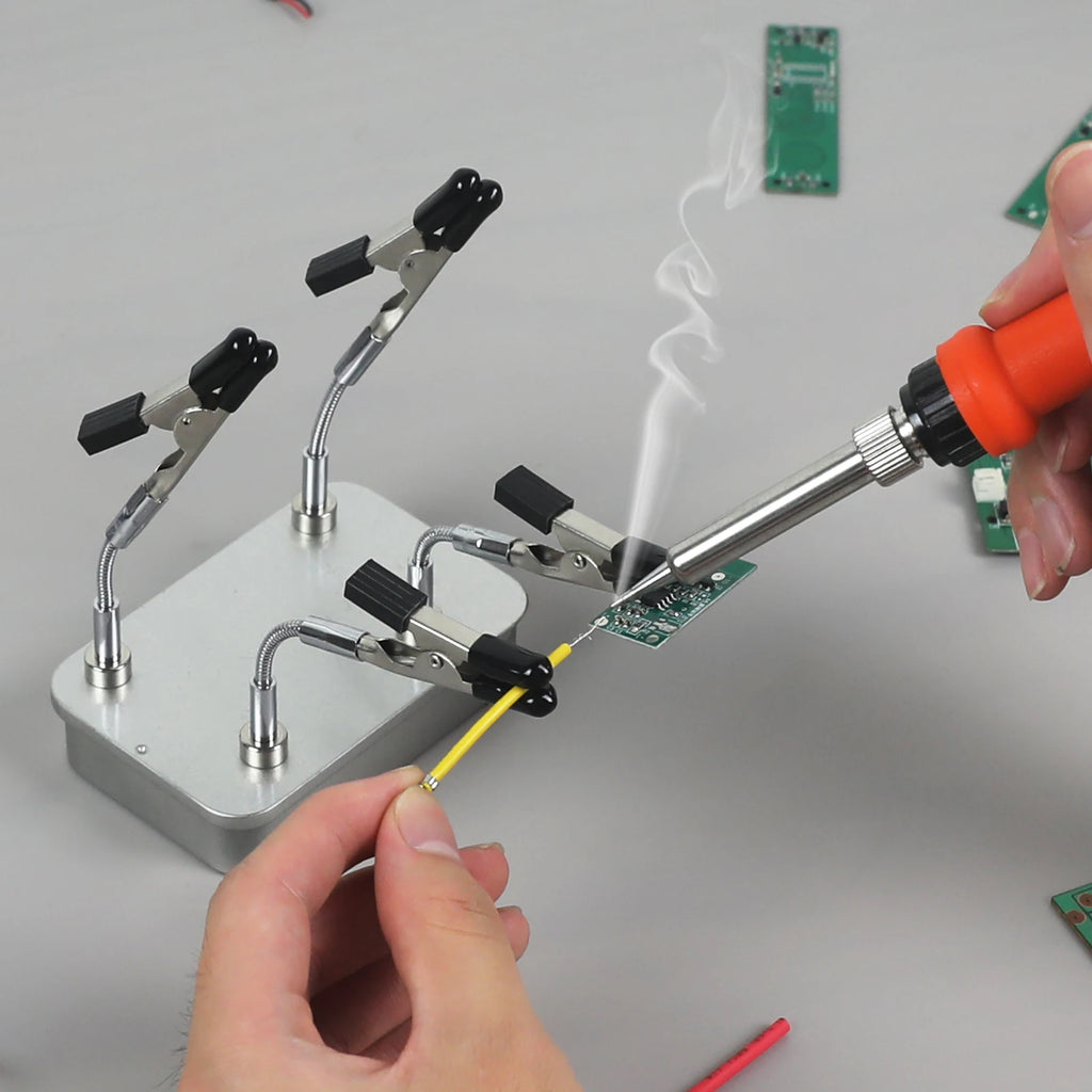 Magnetiske Helping Hands — 4-arm Loddestativ