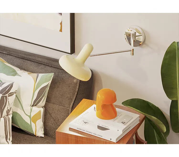 Nordisk svingarm vegglampe — Uttrekkbar, soverom/lesing