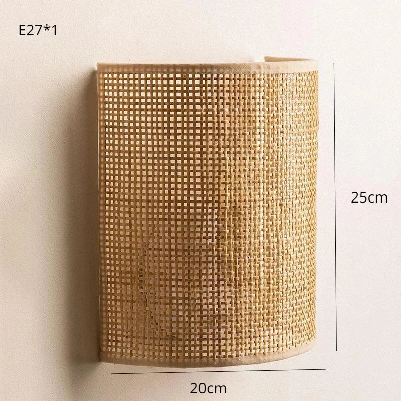Rattan vegglampe — LED vegglykt stue/soverom