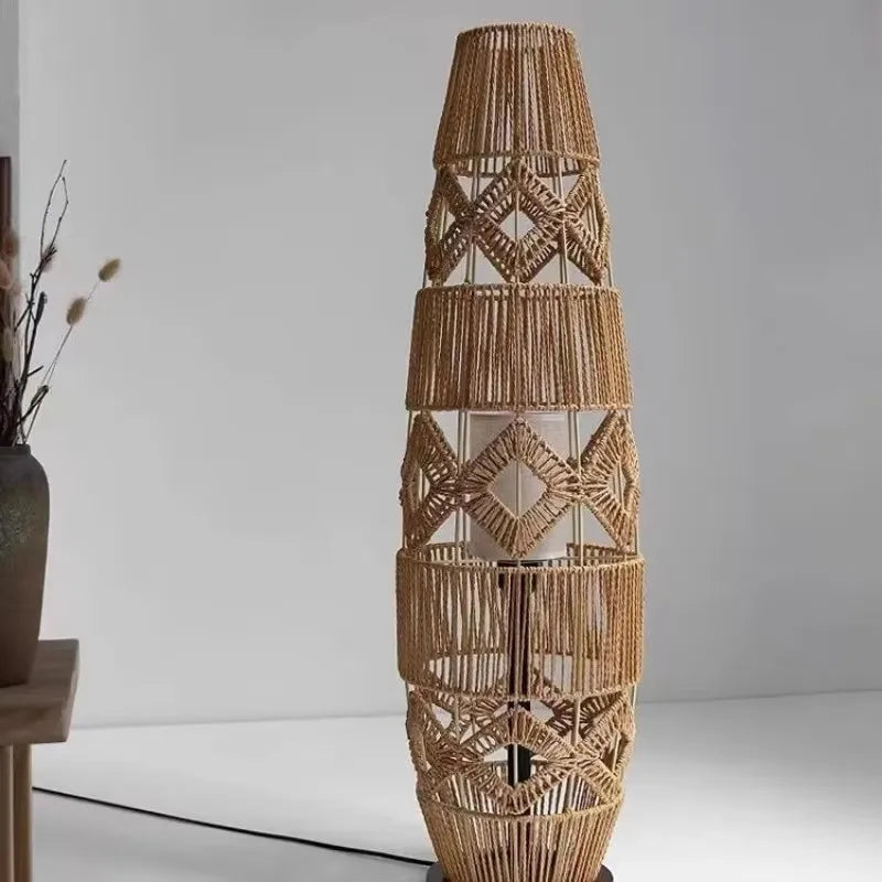 Wabi-Sabi gulvlampe med hampetau — Retro, vertikal (stue/soverom)