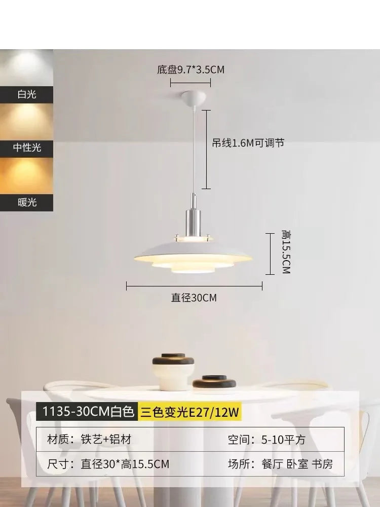Memphis UFO LED Taklampe — Aluminium, Innendørs