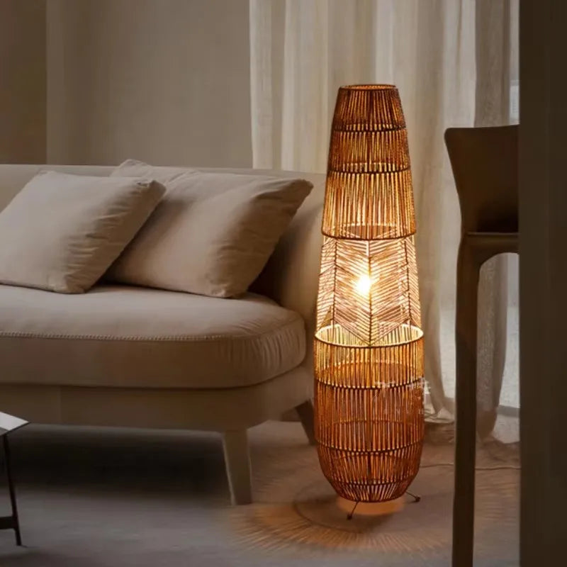 Wabi-Sabi gulvlampe med hampetau — Retro, vertikal (stue/soverom)